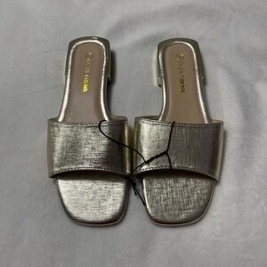 Fashion Nova Gold Sandals